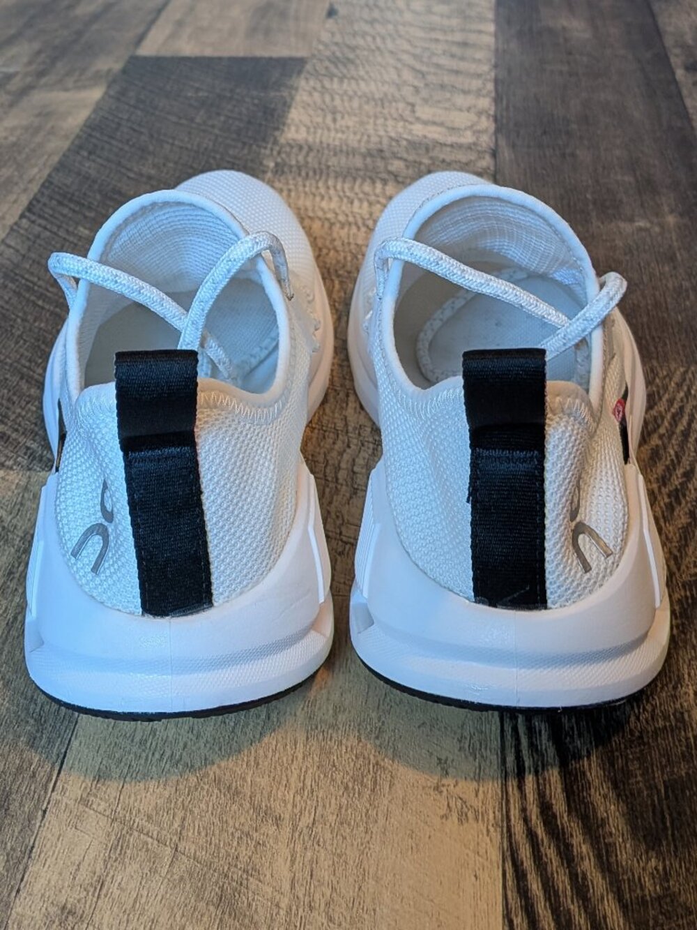 On Cloudeasy Running Shoes White - Picture 4 of 7